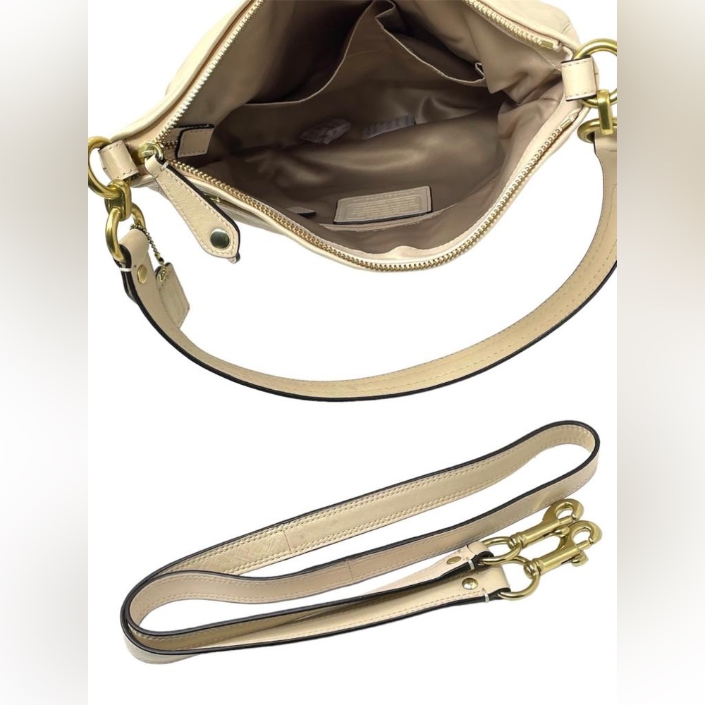 COACH ASHLEY F20114 LEATHER HIPPIE CROSSBODY BAG - Picture 3 of 16